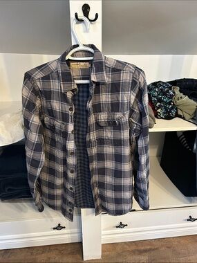 Denver Hayes Blue and Gray Plaid Button-Up Shirt
